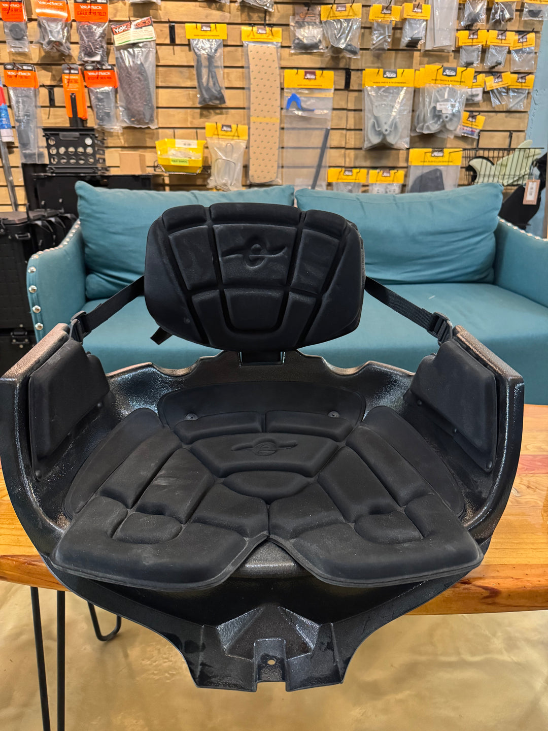 Infinity seat