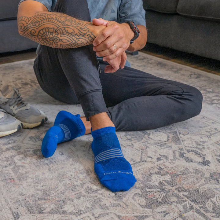 Men's No Show Tab No Cushion Ultra-Lightweight Running Sock