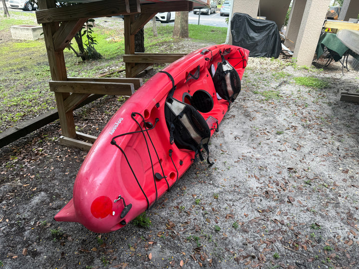 Red Hobie Odyssey (Tandem)
